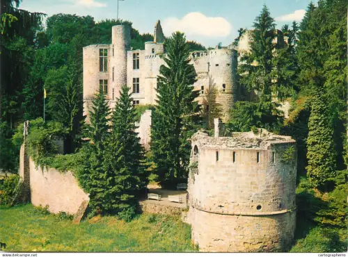 A5766 Luxembourg Beaufort Chateau