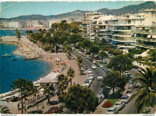 A5777 France Cannes La Croisette vue du Palm Beach et Bijou Plage