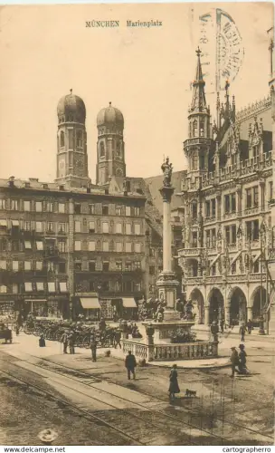 A5833 Germany Munchen Marienplatz