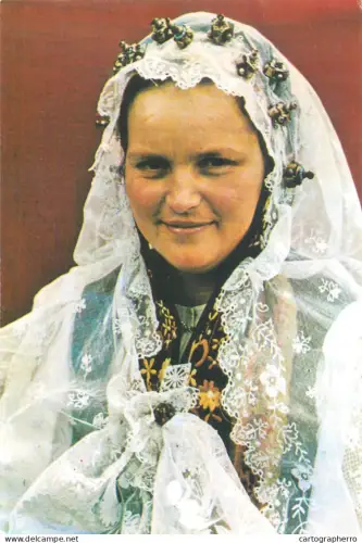 A5734 Romania Valea Harlibacului femeie cu voal