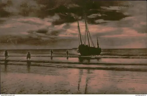 A5885 Belgium coast morning view fishermen types and fishing boat
