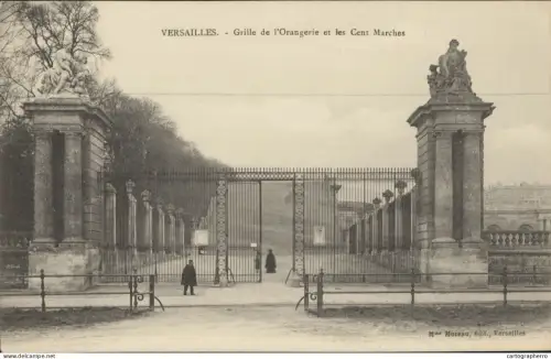 A5867 France Versailles Grille de l'Orangerie et les Cent Marches