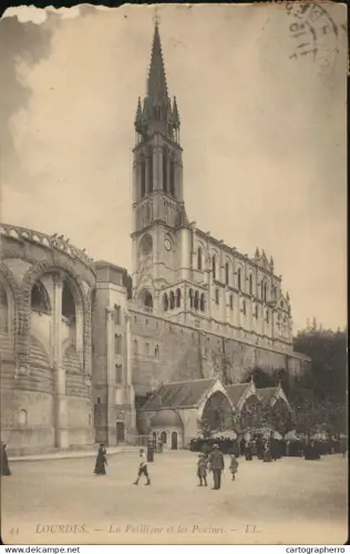 A5867 France La Basilique et les Piscines
