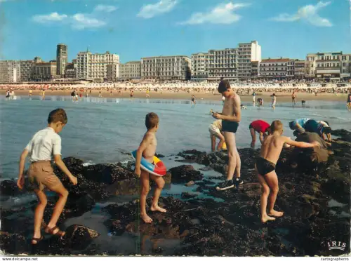 A5584 Belgium Blankenberge center of the dike