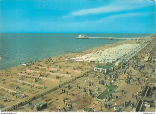 A5584 Belgium Blankenberge view of the beach
