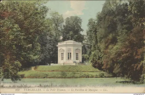 A5867 France Versailles Le Petit Trianon Pavillon de Musique