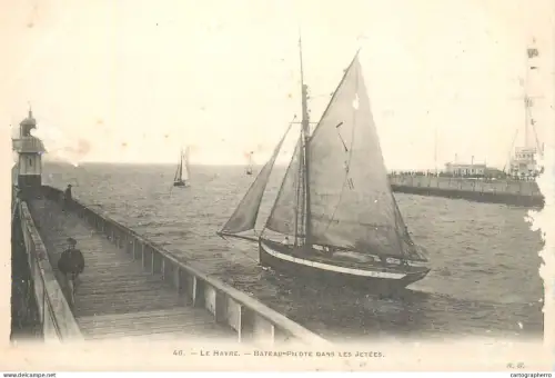 A5862 France Le Havre bateau pilote dans les jetees