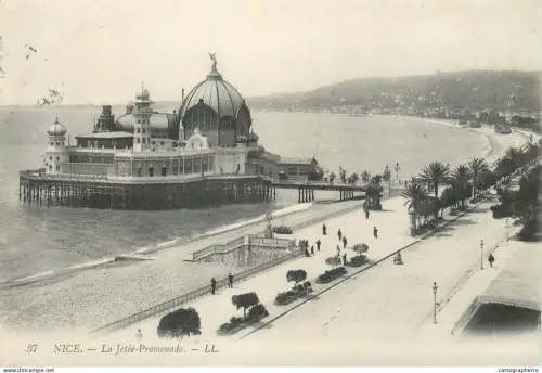 A5861 France Nice La Jetee Promenade