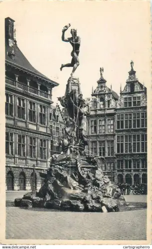 A5860 Belgium Antwerpen Grote Markt en Fontein Brabo
