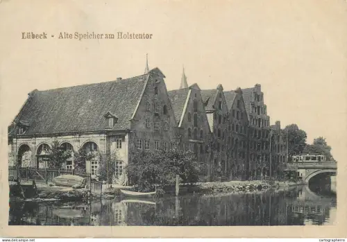 A5841 Germany Lubeck Alte Speicher am Holstentor