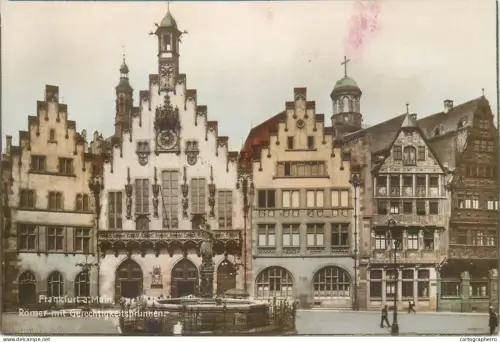 A5841 Germany Frankfurt am Main Romer mit Brunnen