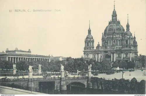 A5840 Germany Berlin Schlossbrucke und Dom