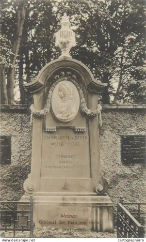 A5840 Germany Weimar Grabmal der Frau von Stein