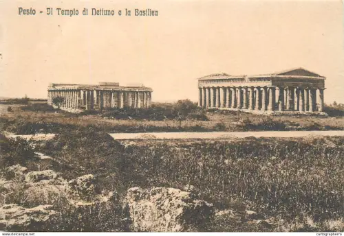 A5837 Italy Pesto il tempio di Nettuno e la Basilica