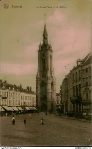 A5888 Belgium Tournai Grand Place et Beffroi