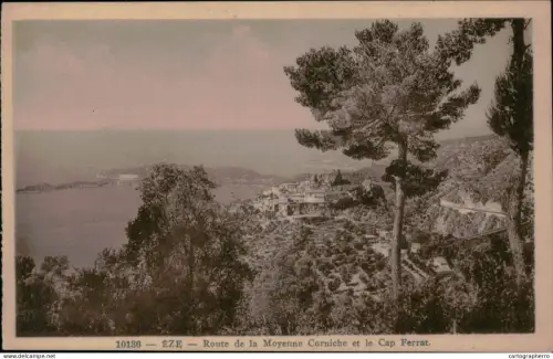 A5887 France Eze route de la Moyenne Corniche et la Cap Ferret