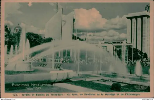 A5886 France Paris 1937 Exposition Internationale Jardins et Bassins du Trocadero