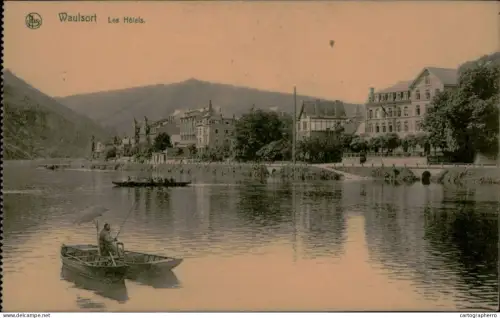 A5886 Belgium Waulsort Les Hotels