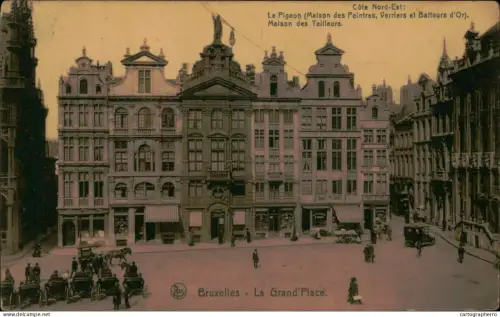 A5886 Belgium Bruxelles Grand Place Cote Nord-Est Le Pigeon