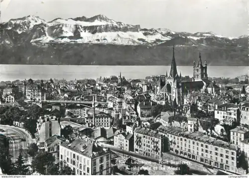 A6236 Suisse CPA Lausanne - Panorama de la Ville, Cathédrale Notre-Dame, Lac Léman et Alpins