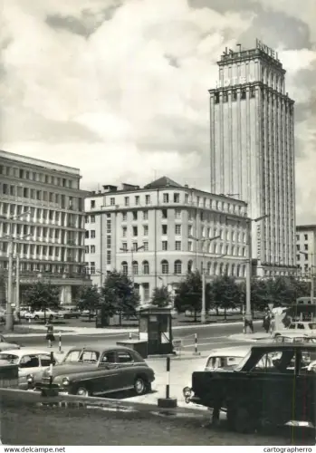 A6237 Pologne - Varsovie : L'Hôtel Warszawa (Immeuble Prudential) - Voitures Rétro
