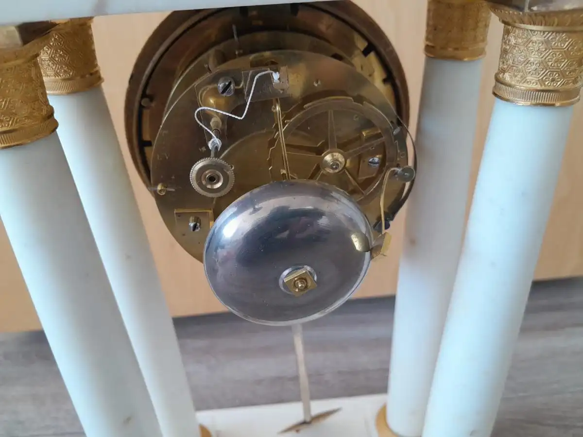 Weiße Marmor Säulenpendule - Französisch - White Marble Pendulum Clock- French Origin 6
