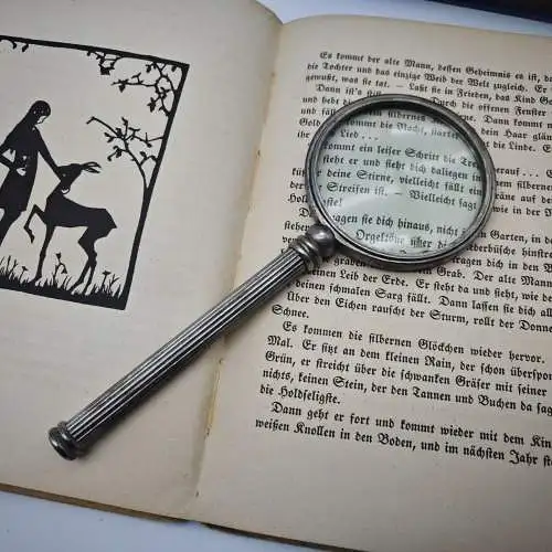 Lupe versilbert antik Art Deco klassisch Sehhilfe Detektiv Vergrößerung Sherlock
