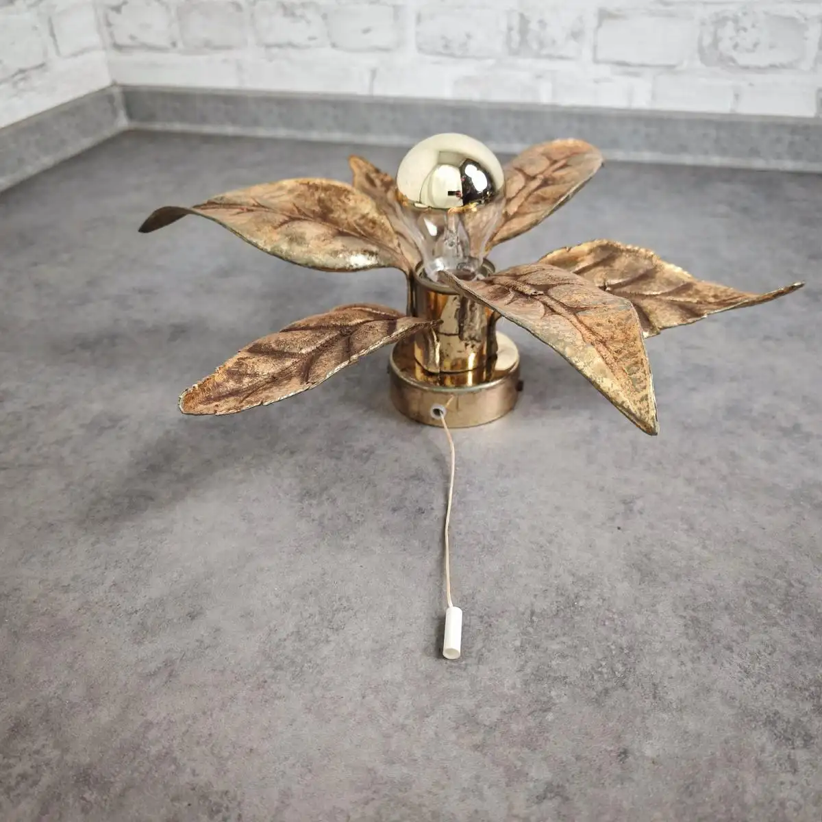 Vintage Wandleuchte Massive 4963/01 florale Blattgold Lampe 70er Jahre Hollywood 3