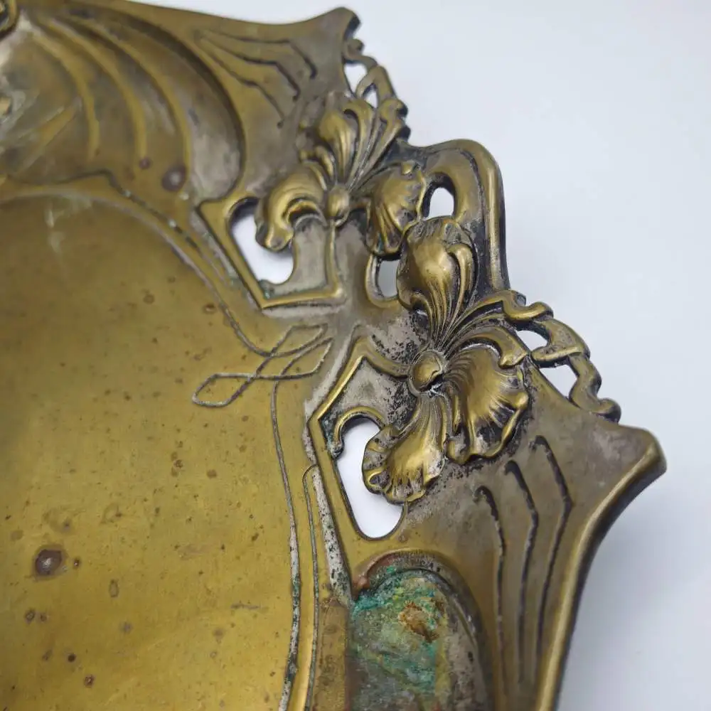 Jugendstil Schale Messing Quist Esslingen Tablett 1900 florale Lilien Blumendeko 3