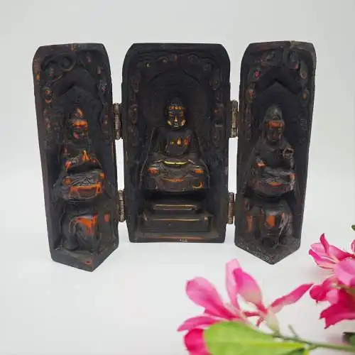 Buddhistisches Reise-Triptychon Tibet Barkhor Buddha Bodhisattvas Reisealtar Lha