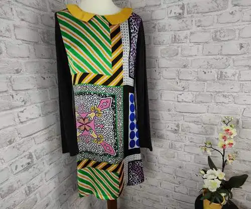 Sophyline Paris Kleid Stiefelkleid Kragen lange Ärmel pop art Kleid vintage