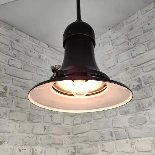Lampe Emaille schwarz Bauhaus Art Deco Loft Studio Industrie Pendel Decke Fabrik