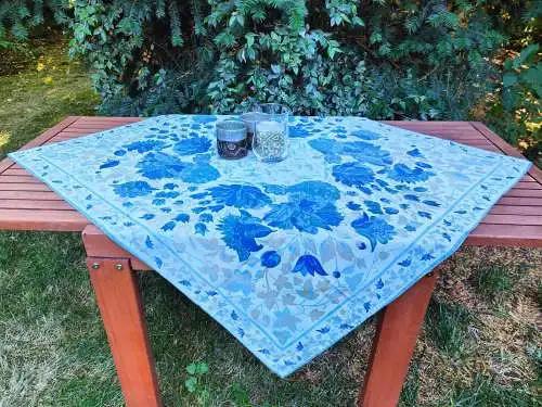 Tischdecke Blüten Blätter Blumen Ornamente Efeu Glockenblumen vintage Baumwolle