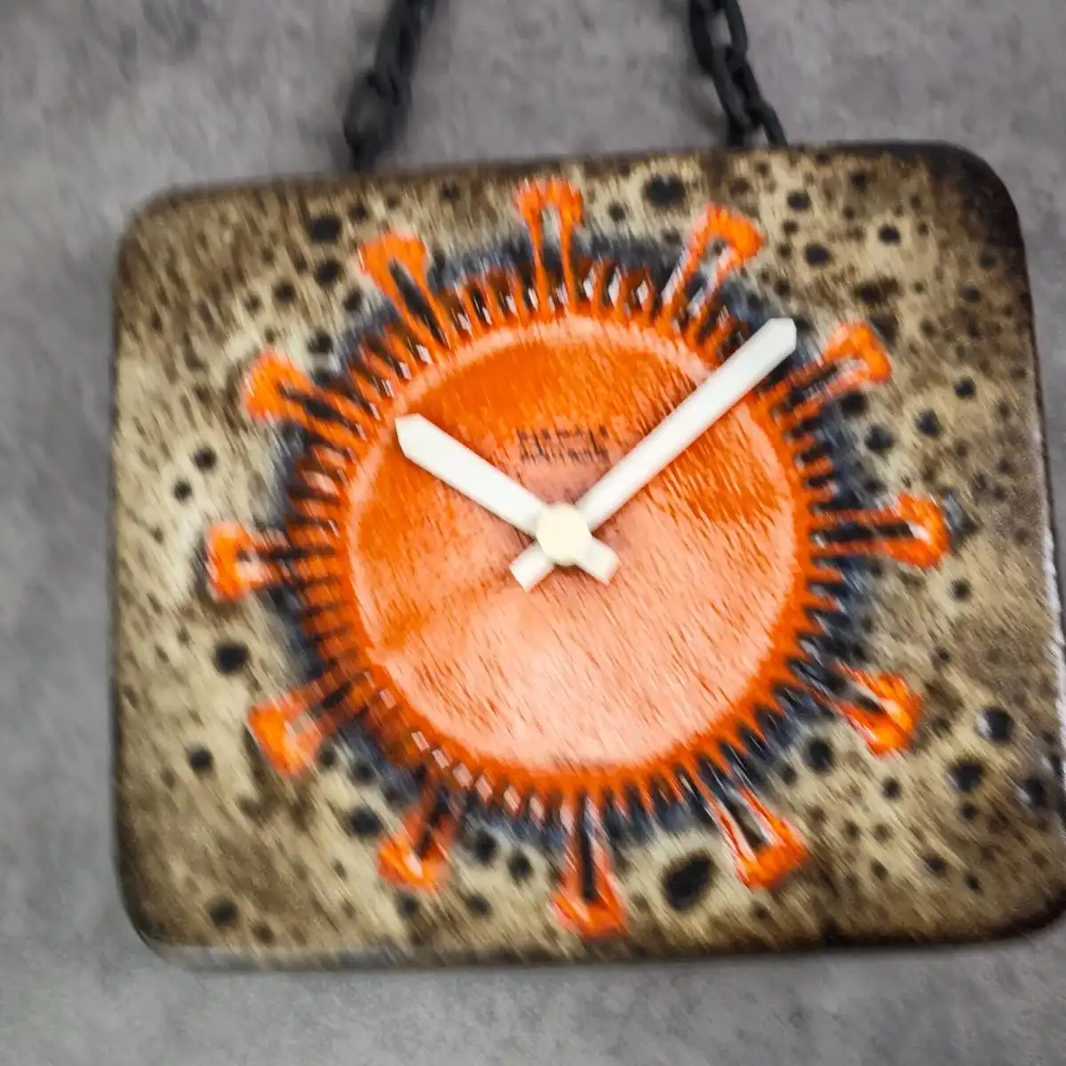 Kienzle Wanduhr Keramik Fat Lava Kette Mid Century Space age orange braun WGP 5