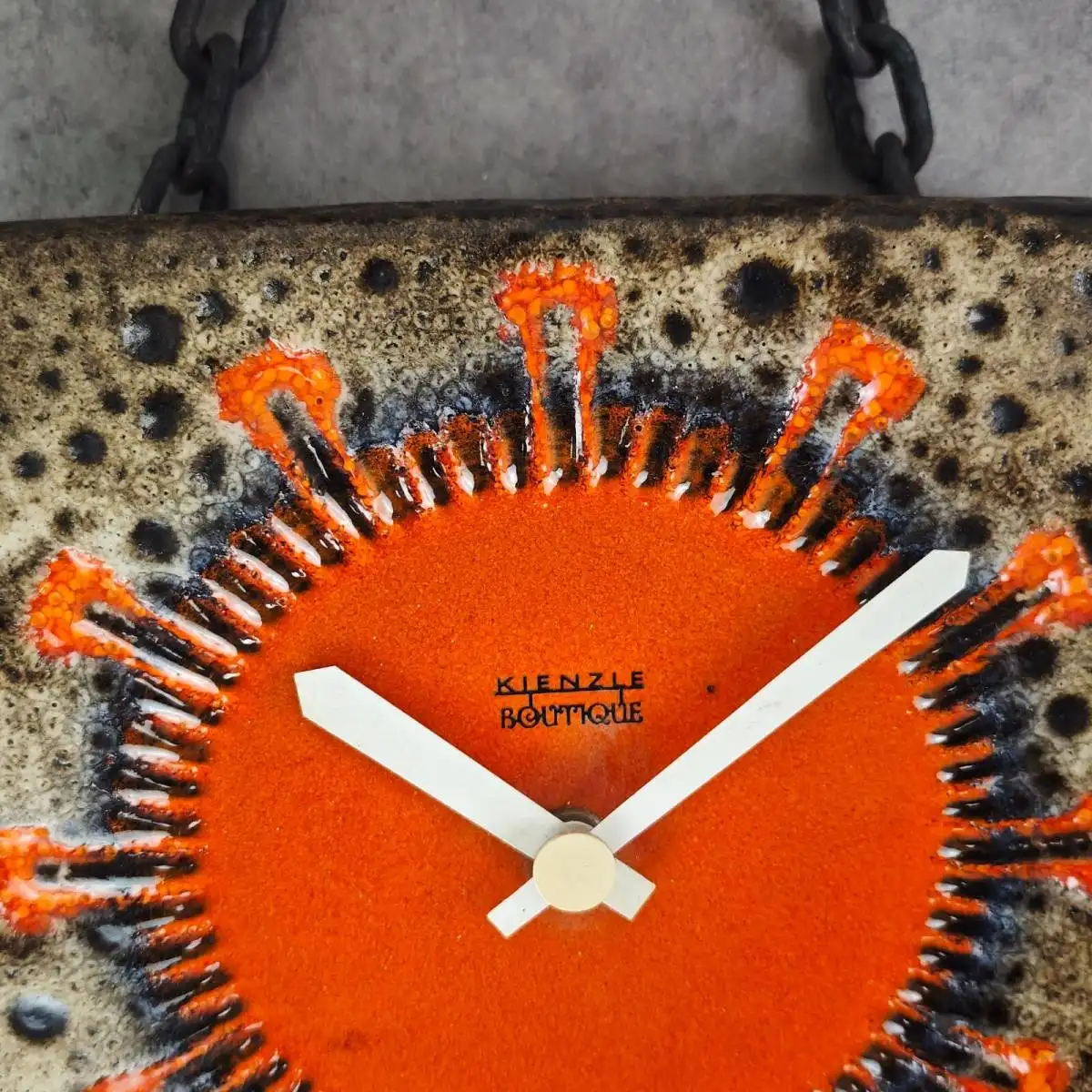 Kienzle Wanduhr Keramik Fat Lava Kette Mid Century Space age orange braun WGP 7