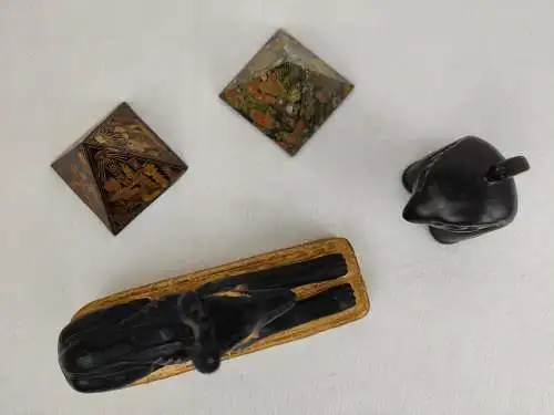 4x Figuren Ägypten altägyptisches Deko Set Regenwaldjaspis Rhyolith Pyramide