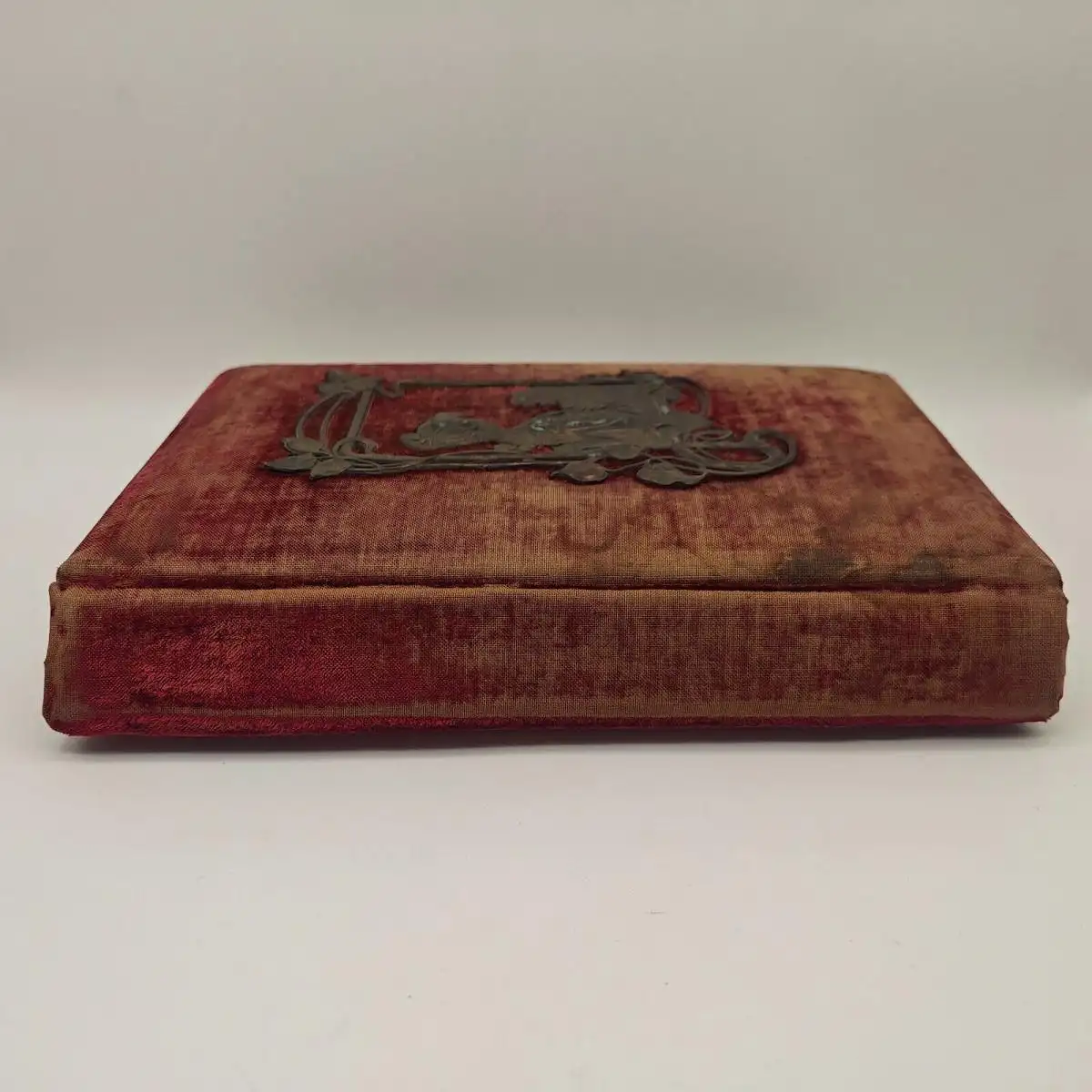 Kabinett-Fotoalbum Jugendstil Applikation Samt rot Foto 1900 Soldaten Kaiserzeit 3