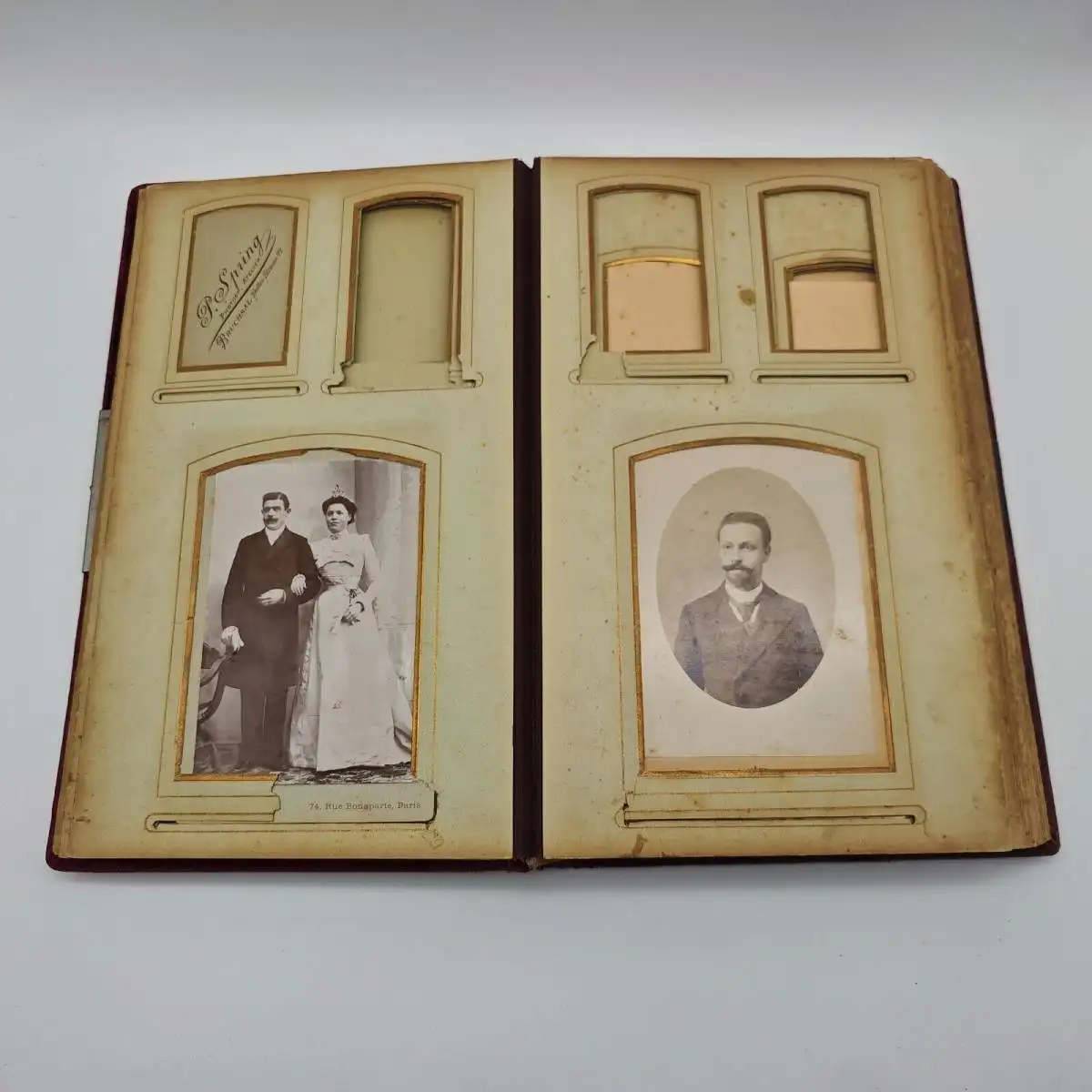 Kabinett-Fotoalbum Jugendstil Applikation Samt rot Foto 1900 Soldaten Kaiserzeit 9