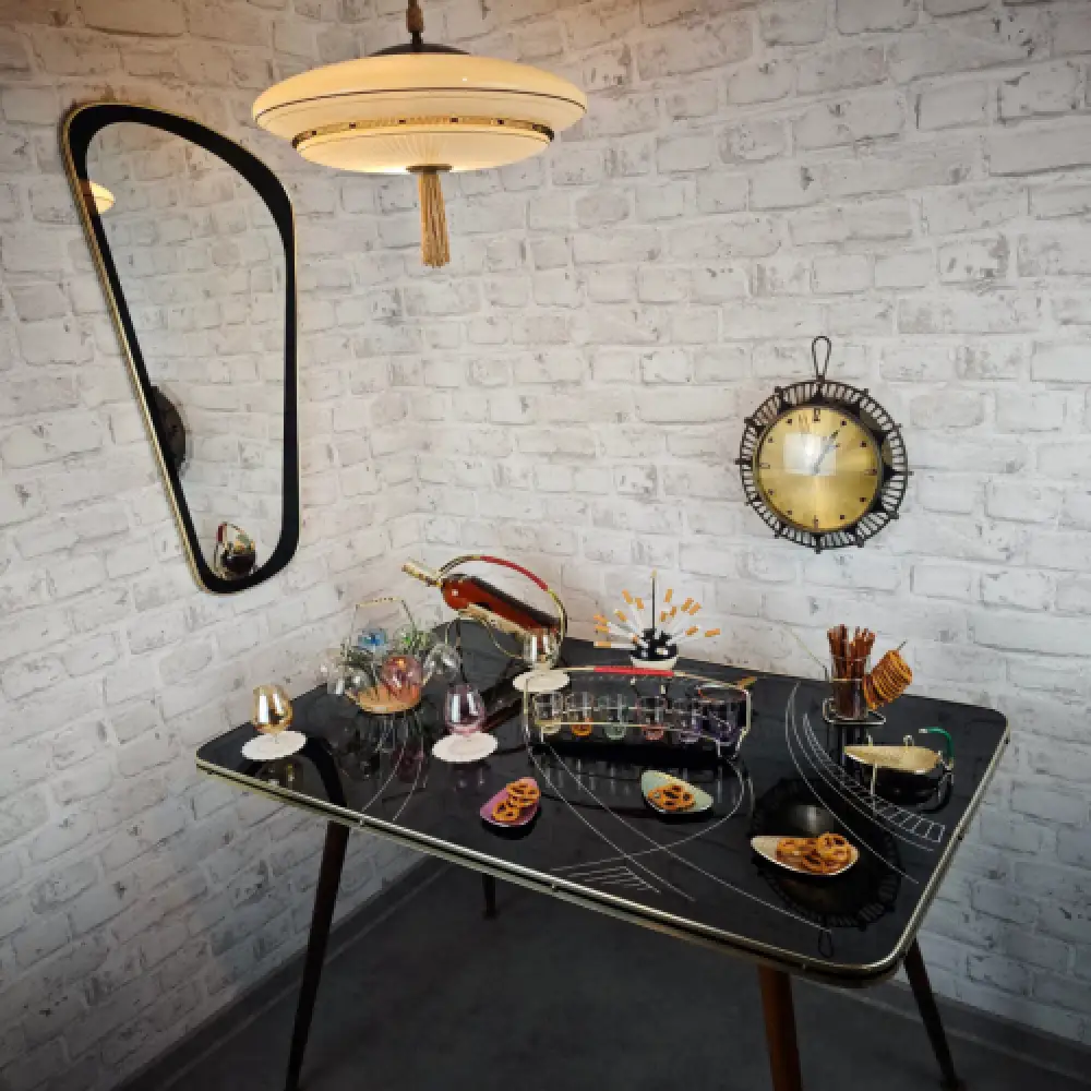 Atlanta Wanduhr 50er Uhr mechanisch Messing Midcentury  Vintage Retro WeeNTAGE 1