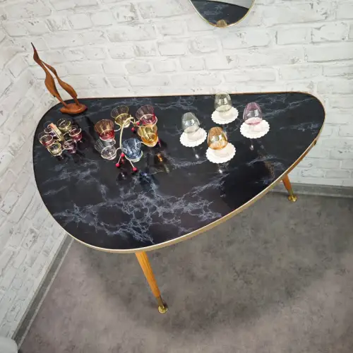 Nierentisch 50s schwarz Wohnzimmer Tisch Messingbeine Design Midcentury WeeNTAGE