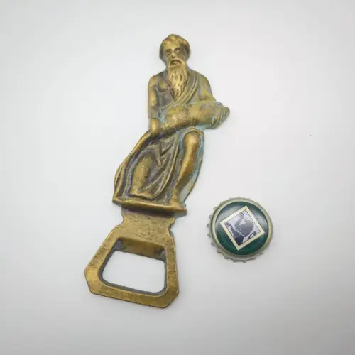 Flaschenöffner griechische Figur Gelehrter Amphore Sammlerstück Bar Vintage Barz
