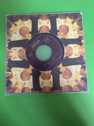 Mike Krüger Der Nippel / Meine Tochter lernt jetzt sprechen AMIGA-Single (DDR)7"