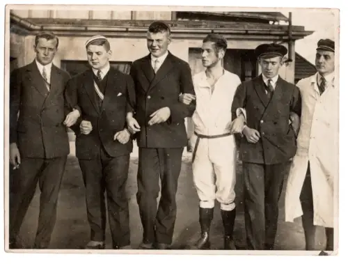 Foto Mensur Studentika schlagende Verbindung Burschenschaft (F1 035)
