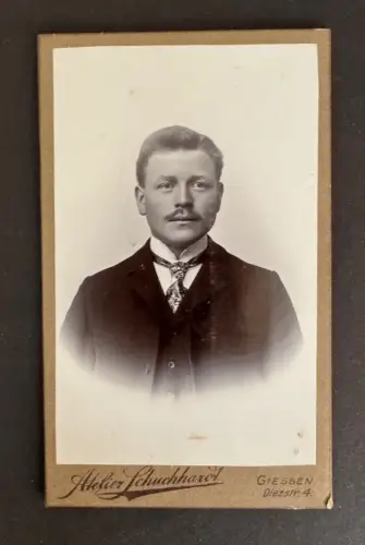 CdV Foto junger Mann Giessen Hessen, Atelier Daniel Schuhhardt, (C2081)