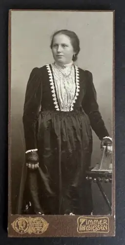 CdV Foto junge Dame Giessen Hessen, Atelier Zimmer, (C2085)
