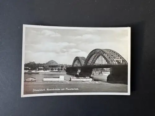AK Foto Düsseldorf – Rheinbrücke mit Planetarium – ca.  1930 - (B1 163)