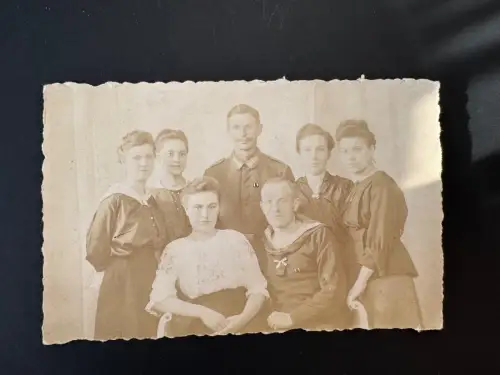 WW1 Foto Familie mit Soldat & Matrose –ca. 1914–1918 - WK1 - Frauen Männer 1WK