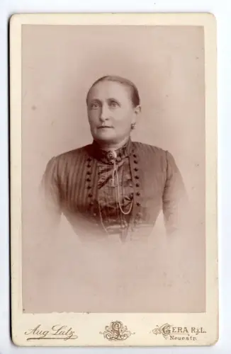 CDV Foto Portrait Frau – August Lutz Atelier Gera Thüringen ca. 1890 (C1 061)