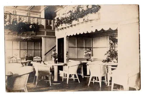 AK Foto Dampfer Deutschland Hamburg Amerika Linie  1. Klasse Laube  (B2144)