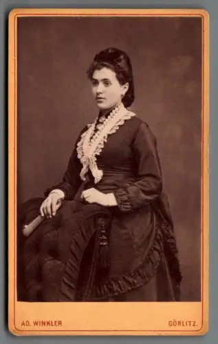 CDV Foto junge hübsche Dame Kleid Spitze Görlitz um 1880 Atelier Winkler C2171